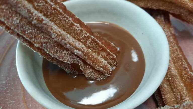 Who wants the super churros recipe from chef Benjamin DEspagnet?  The White Horse in Tosse