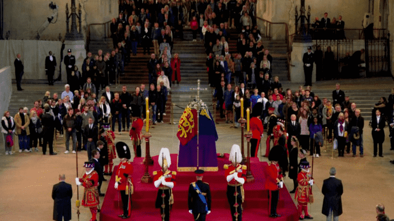 final tributes from the British people before the official ceremony