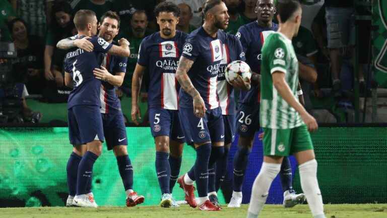 the Parisians held in check at half-time on the lawn of Maccabi