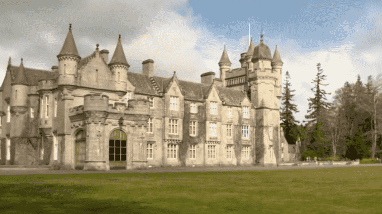 the Scottish castle of Balmoral, privileged refuge of the queen