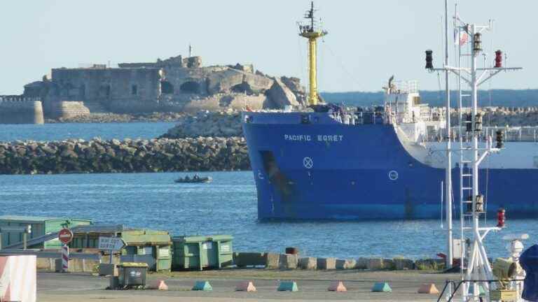 the eighth convoy of Mox left the port of Cherbourg for Japan