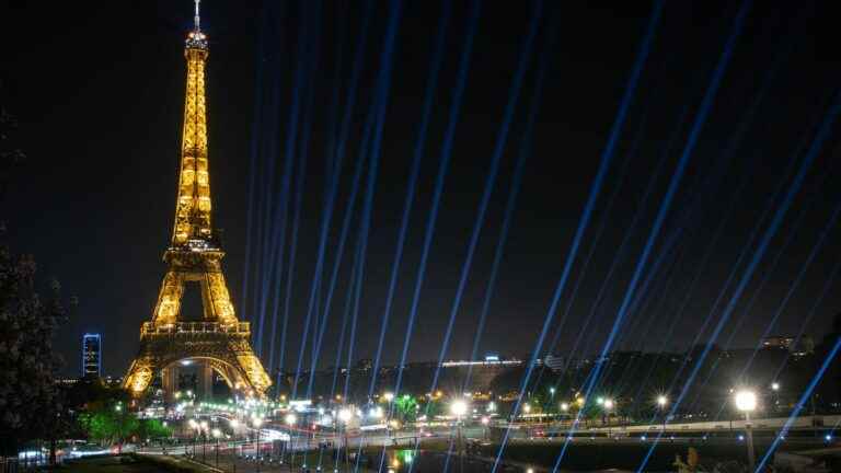 the town hall of Paris wants to turn off the Eiffel Tower earlier