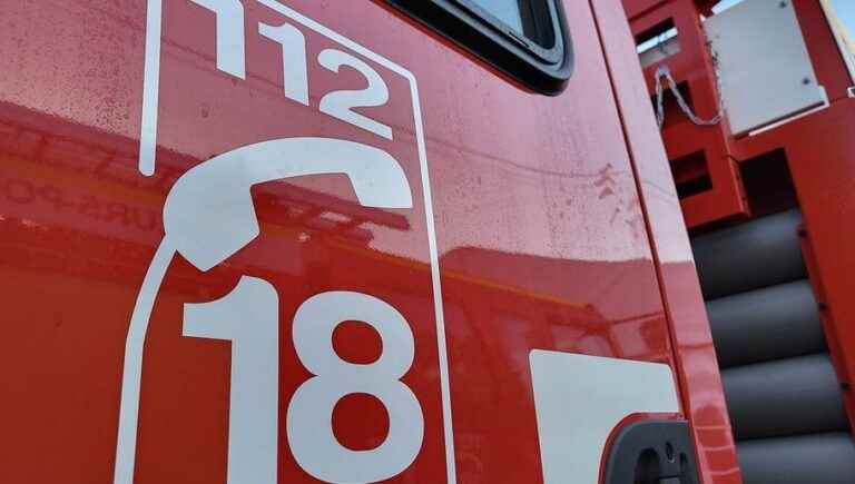 In Nice, two babies were abandoned in the middle of the street and taken care of by firefighters