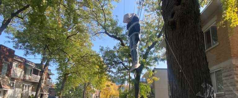 A Halloween decoration that is a little too scary in Montreal