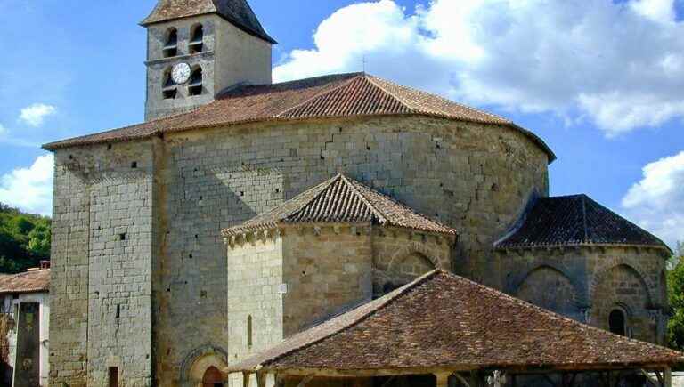 A listed church in the Dordogne affected by a fire