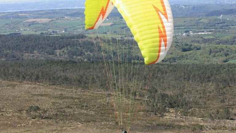 A paragliding accident in Arphy, near Vigan