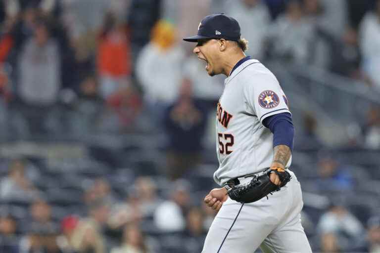 Astros 5 — Yankees 0 |  Astros one win away from World Series