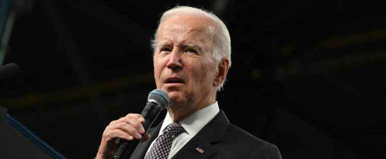 Biden promises Zelensky ‘advanced air defense systems’