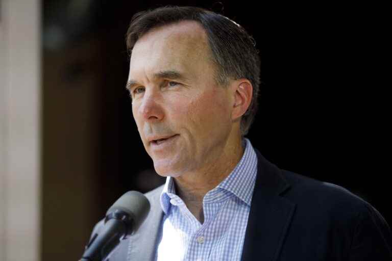 Bill Morneau to the CIBC Board of Directors