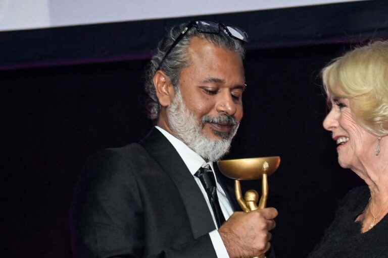 BookerPrize |  Shehan Karunatilaka Wins Prestigious British Literary Prize