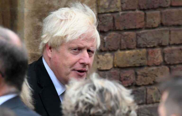 Boris Johnson drops out of race for Downing Street