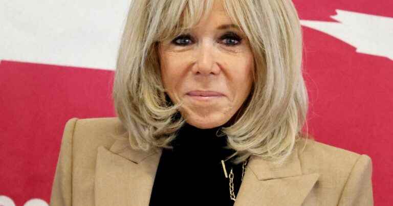 Brigitte Macron: Classroom, students, dictation … The first lady becomes a shock teacher again