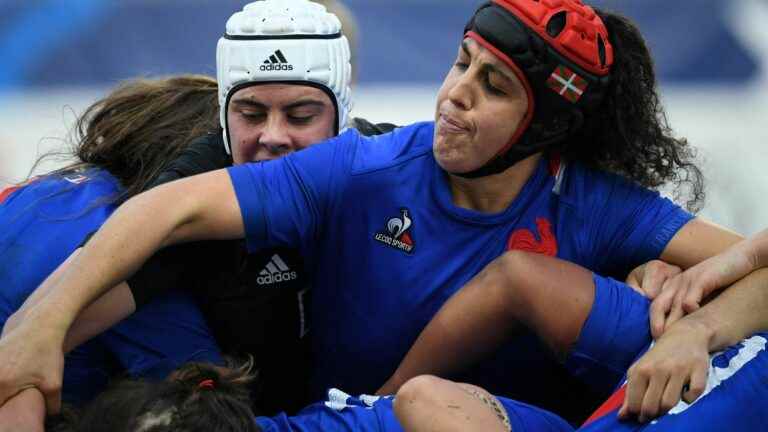 Céline Ferer captain in the absence of Gaëlle Hermet for the opening match of Les Bleues against South Africa