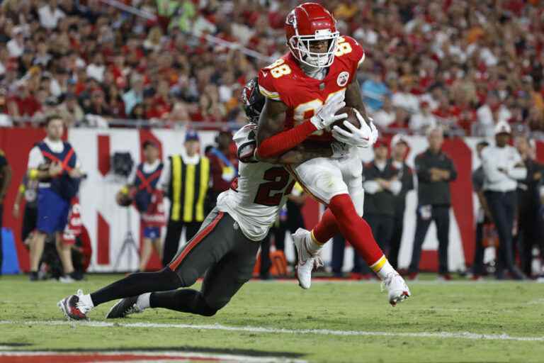 Chiefs 41, Buccaneers 31 |  When Mahomes pulls rabbits out of his hat…