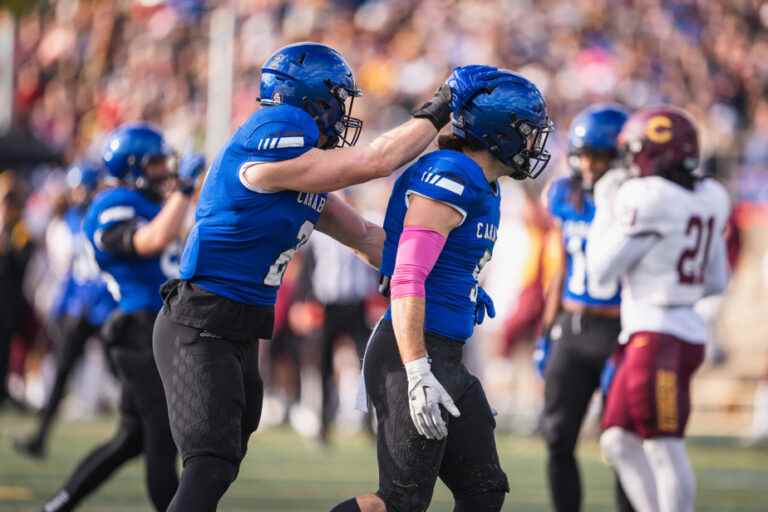 College football |  The Carabins still undefeated