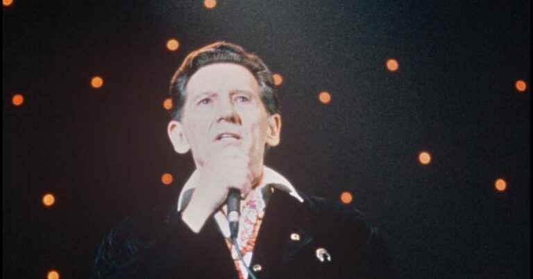 Death of Jerry Lee Lewis: married to his 13-year-old cousin, they had 2 children together