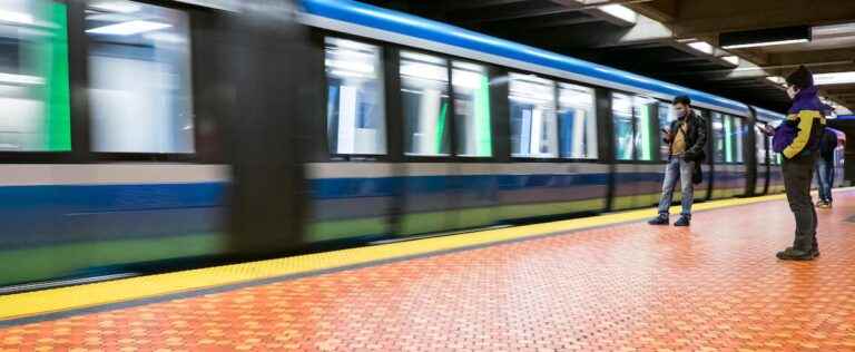 Dogs allowed in the Montreal metro