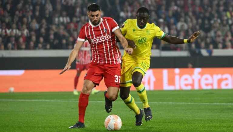 FC Nantes cracks in Fribourg, still penalized by its half-time debut