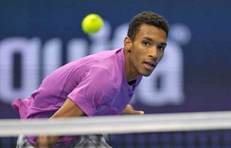 Félix Auger-Aliassime eliminates world number one Carlos Alcaraz