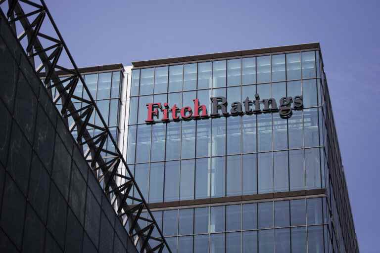 Fitch Rating Agency |  UK rating outlook changed from ‘stable’ to ‘negative’