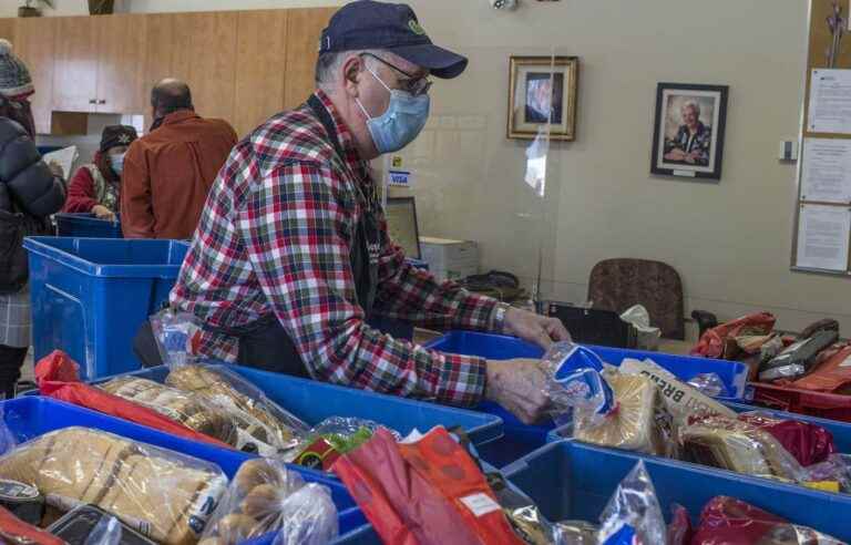 Food banks in Quebec are struggling to meet demand, which has increased by a third since 2019