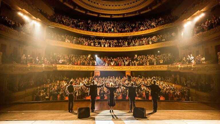 Good reasons to go see Piaf!  The Sunday show in Nice