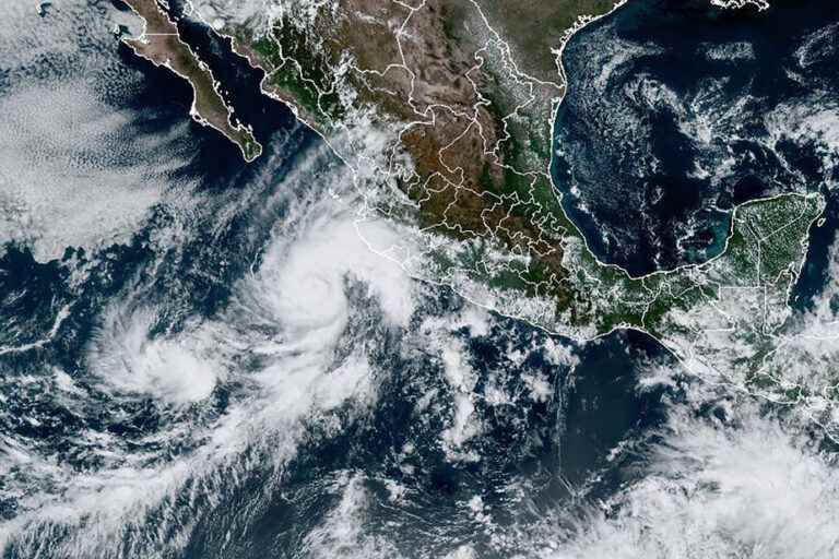 Hurricane Orlene intensifies as it approaches the Mexican Pacific coast