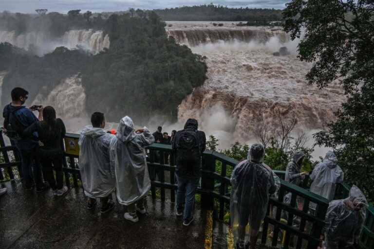 Iguazu Falls recorded a flow ten times higher than normal