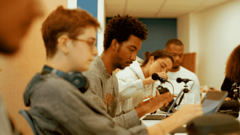 In Paris, Apple trains young people to create podcasts to help them reveal their talent