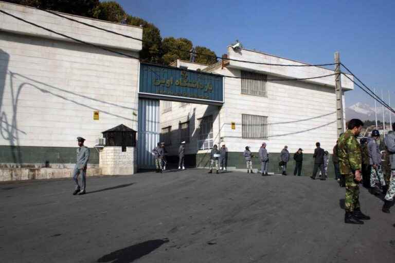 Iran |  Gunshots and large fire in Evin prison in Tehran