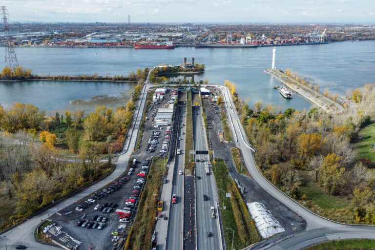 Louis-Hyppolite-La Fontaine bridge-tunnel |  Montreal complains of having been notified late