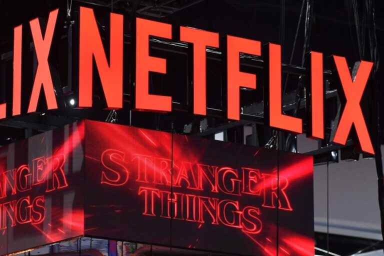 Netflix teams up with movie theaters