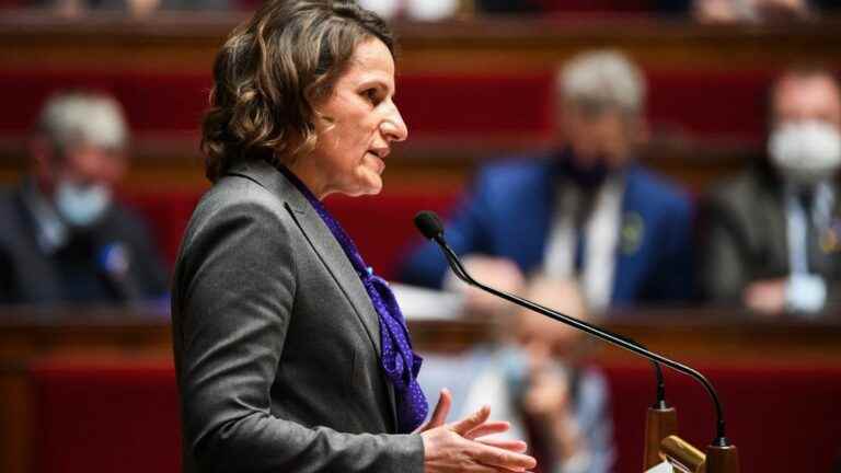 PS MP Valérie Rabault deplores the objectives for 3919, revised downwards by the government