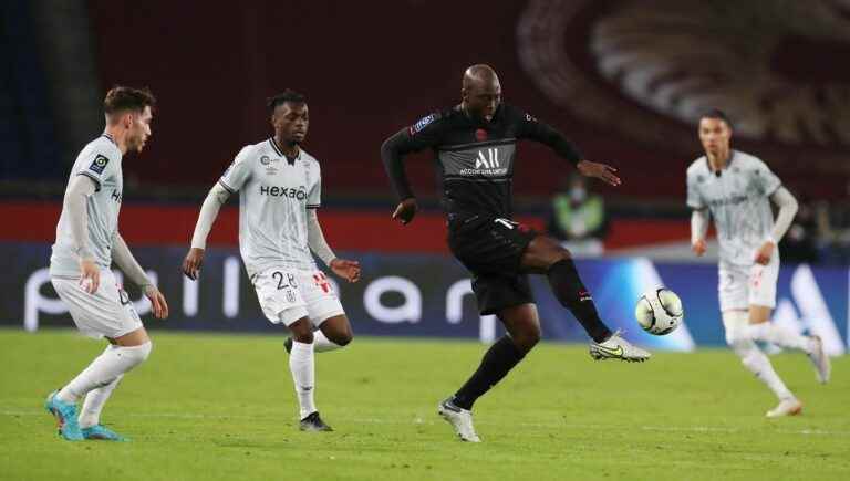 PSG and Reims draw 0-0