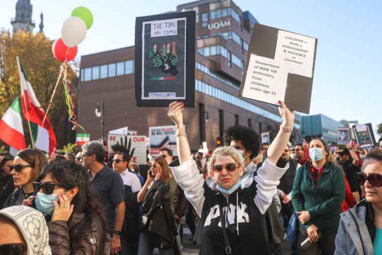 Protests against the Iranian regime |  Protesters take to the streets in support of Iranian women