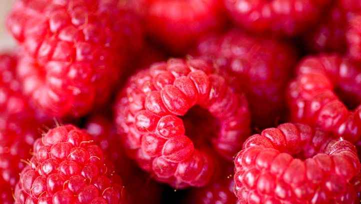 Raspberry, a Bayonnaise production