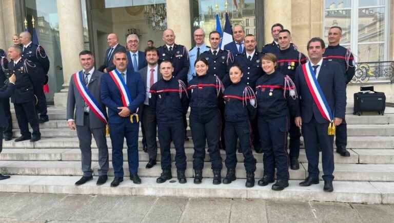 “Recognition, an honor too” for the firefighters received at the Elysée