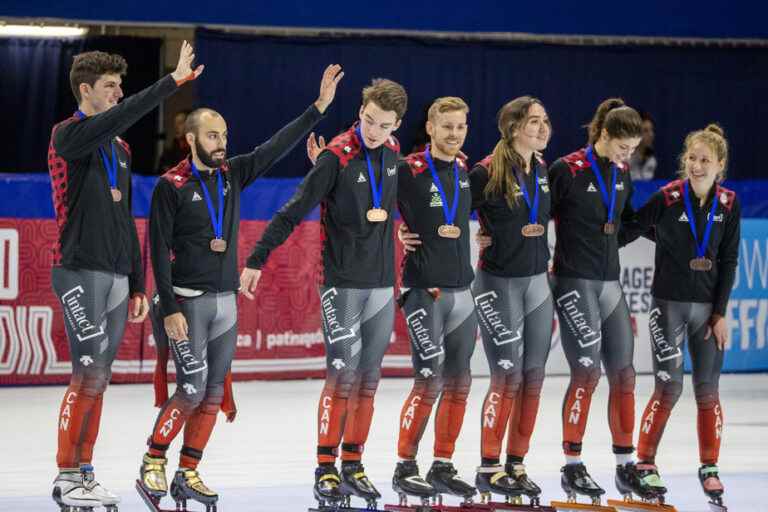 Short Track Speed ​​Skating |  “Go get her!  »