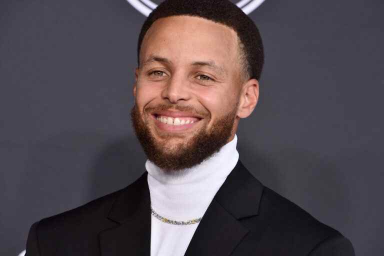 Stephen Curry launches a series of comics