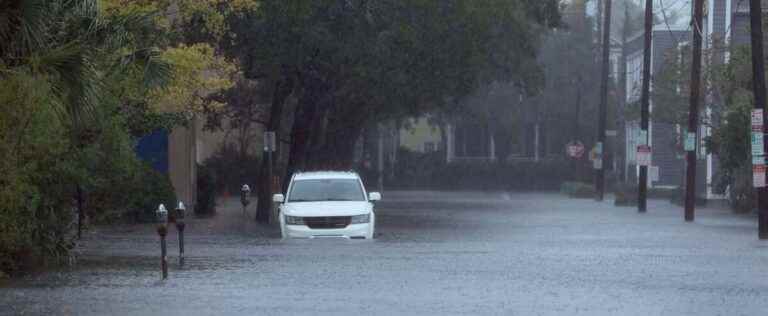 Storm Ian, now in South Carolina, has killed at least 23 in Florida