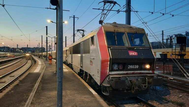 The Argenton-sur-Creuse station defense committee again ready to block trains