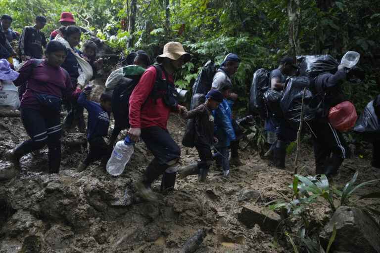 The long journey through the Darien jungle for Venezuelans clinging to the American dream