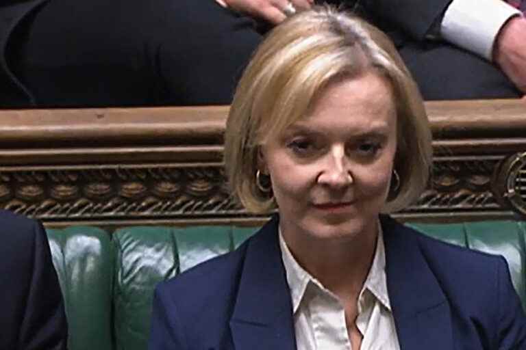 United Kingdom |  Liz Truss silent after another public humiliation