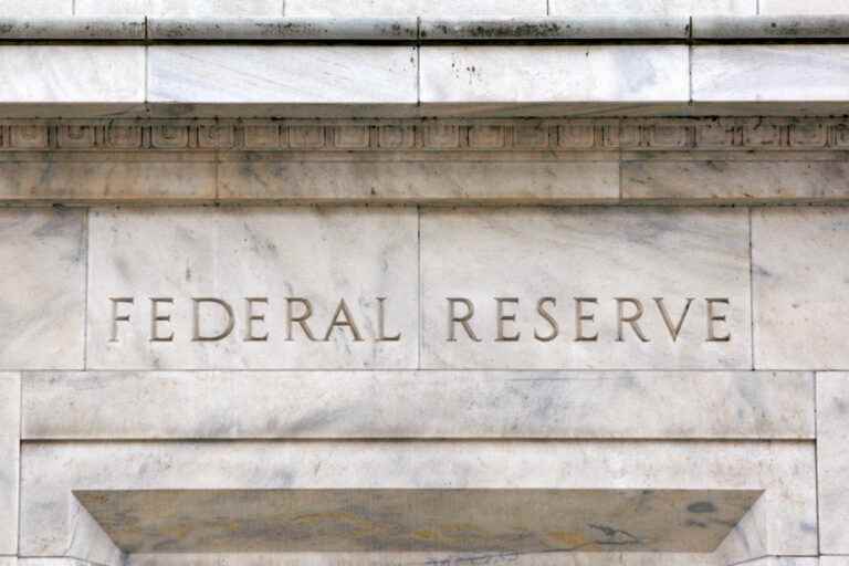 United States |  Fed lends to big rate hike before slowing down