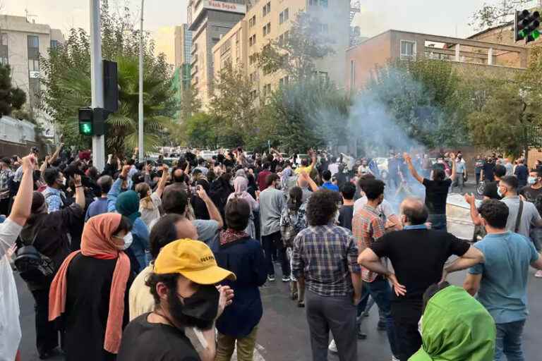 Uprising in Iran |  Ottawa hardens the tone against Tehran