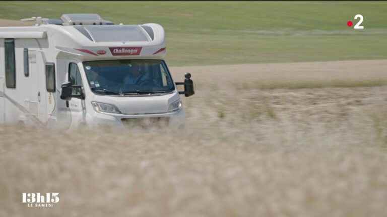 VIDEO.  Labor lawyer Ralph Blindauer travels around France in a motorhome to plead the cause of employees