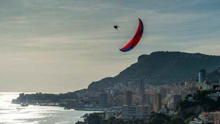 VIDEOS.  We tested paragliding at Roq’Acro all weekend