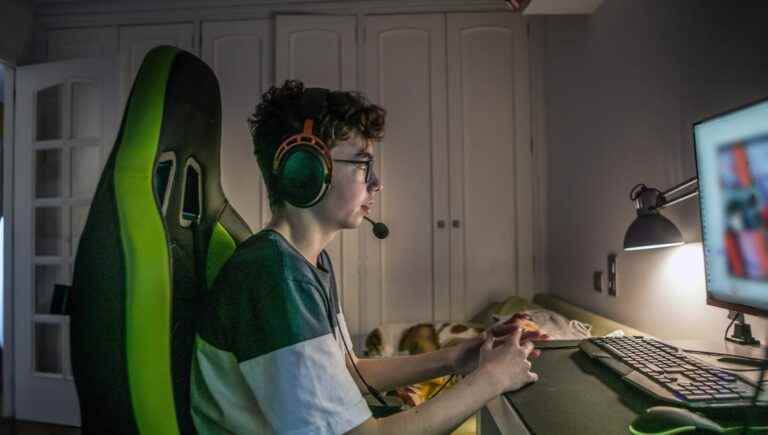 Video game addiction: myth or reality?