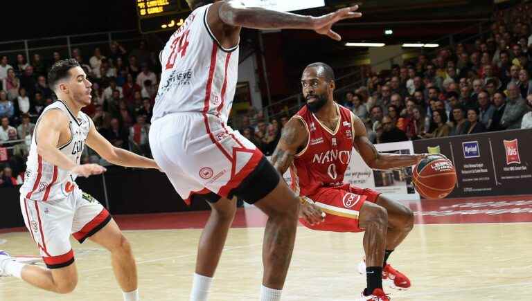 Was the start of the Sluc match in Cholet an accident?