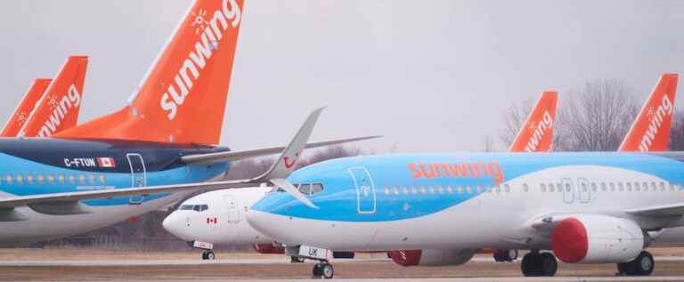 You now have to pay for your hand luggage with Sunwing